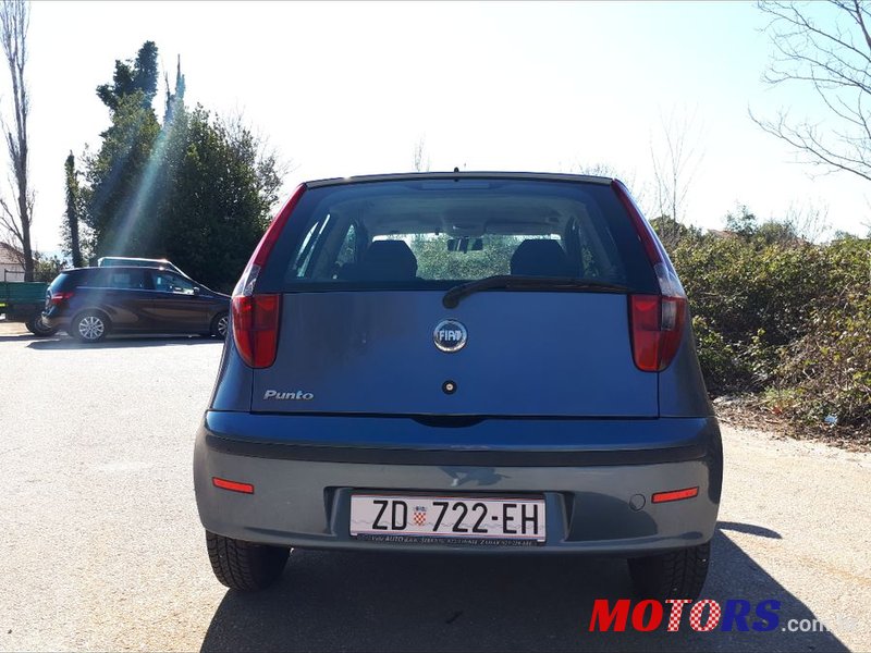 2005' Fiat Punto photo #3