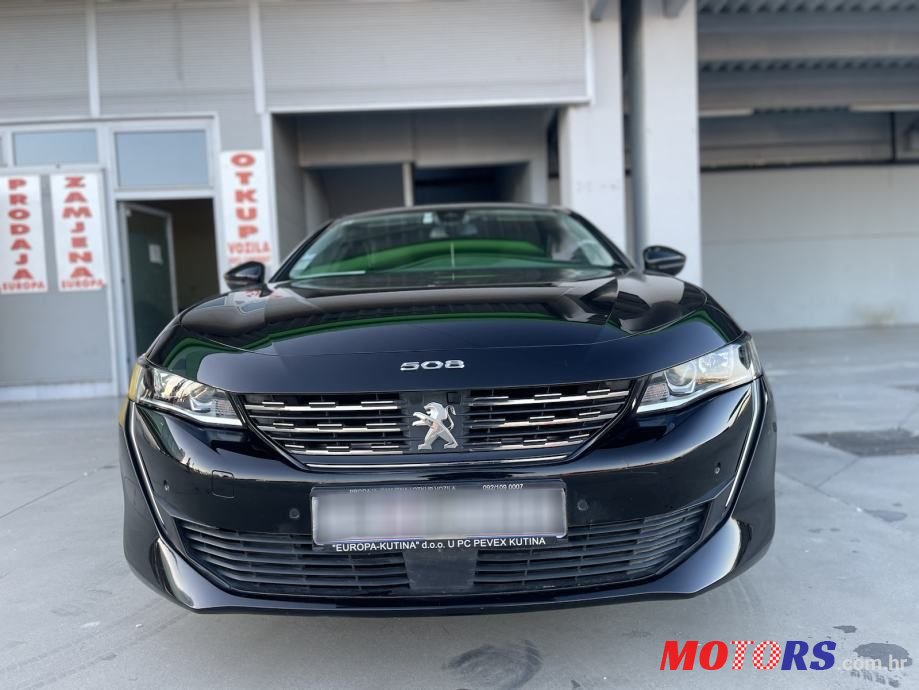 2019' Peugeot 508 130 S&S photo #2