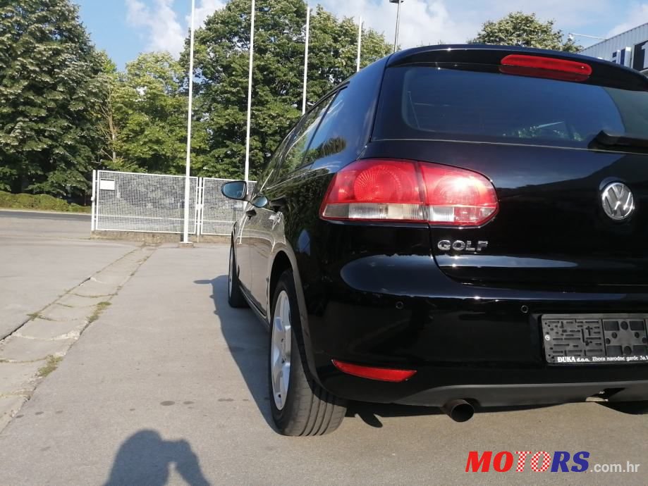 2010' Volkswagen Golf 6 photo #4