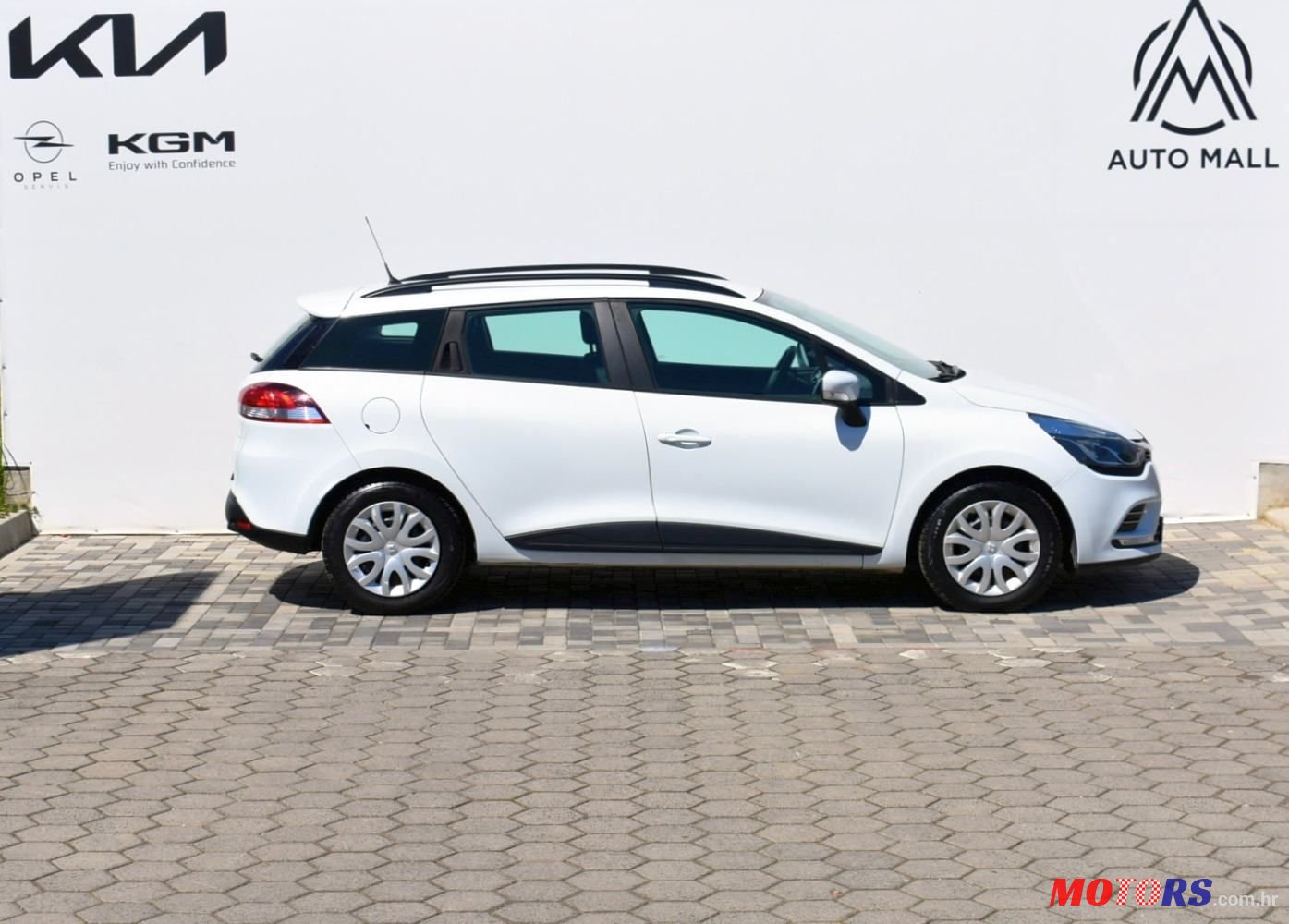 2019' Renault Clio Grandtour 1.5 Dci photo #2