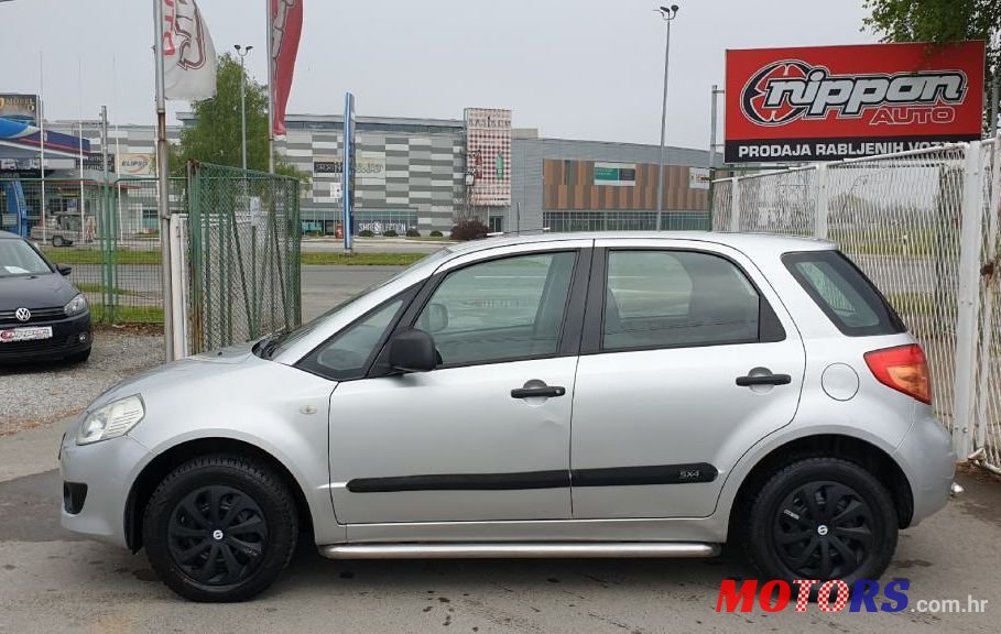 2007' Suzuki SX4 1,5 Glx photo #1