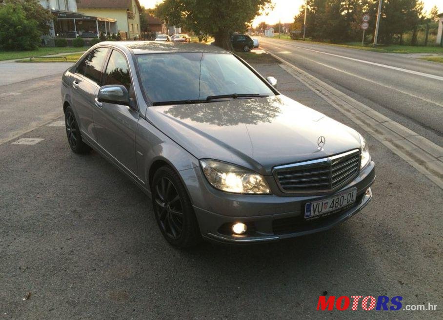 2007' Mercedes-Benz C-Klasa 220 photo #2