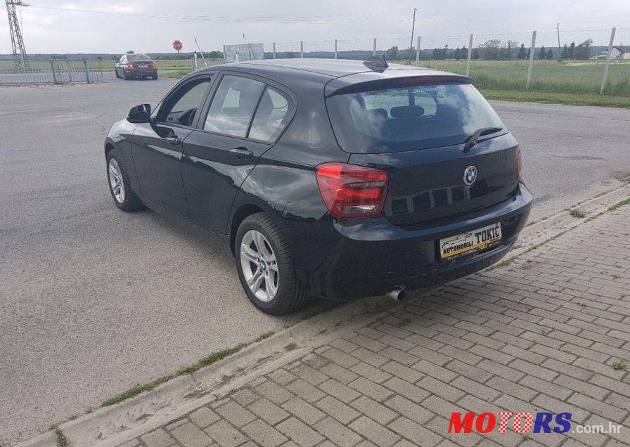 2013' BMW Serija 1 116D photo #2