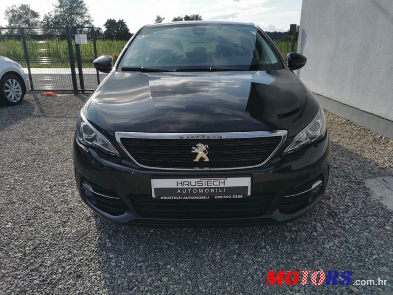 2017' Peugeot 308 1,6 Bluehdi photo #1