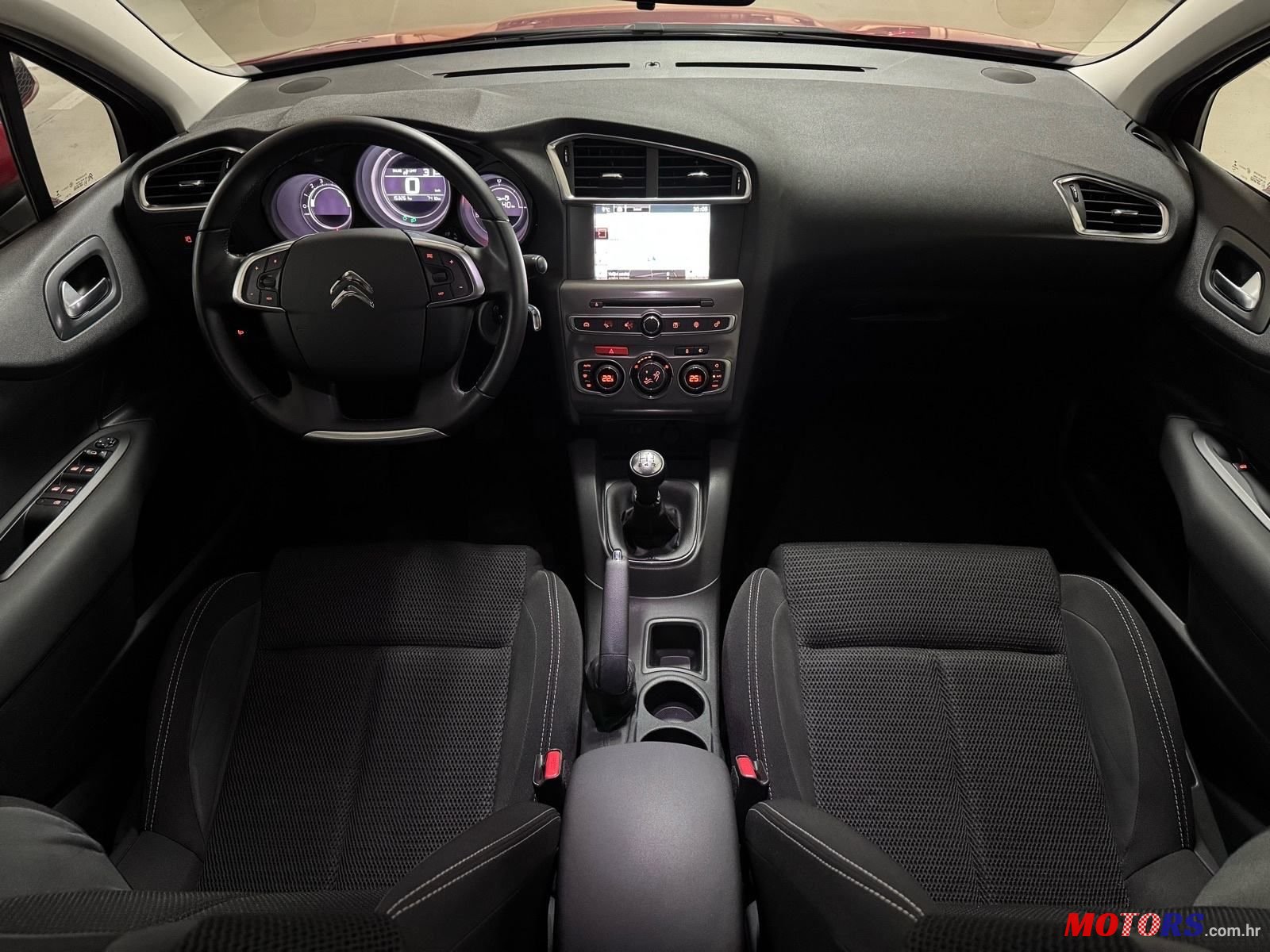 2015' Citroen C4 1,6 Bluehdi photo #5