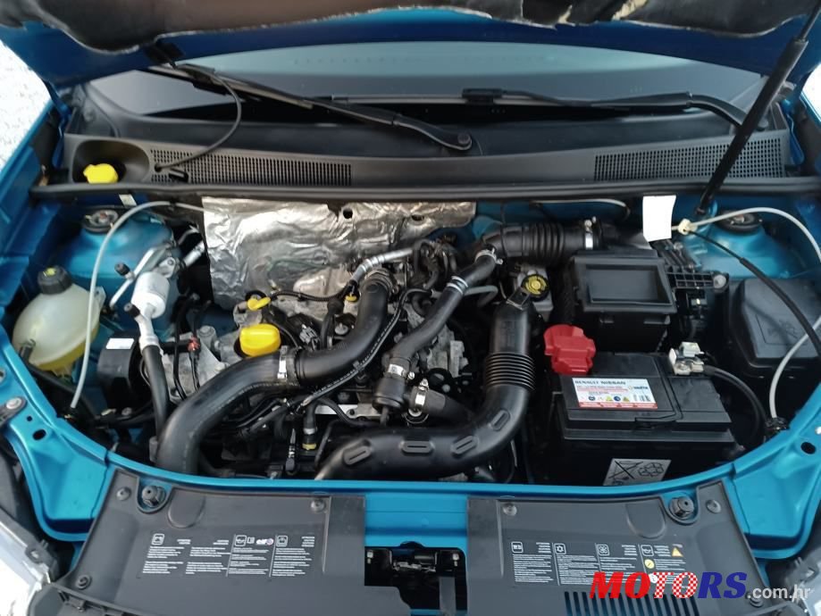 2016' Dacia Sandero photo #6
