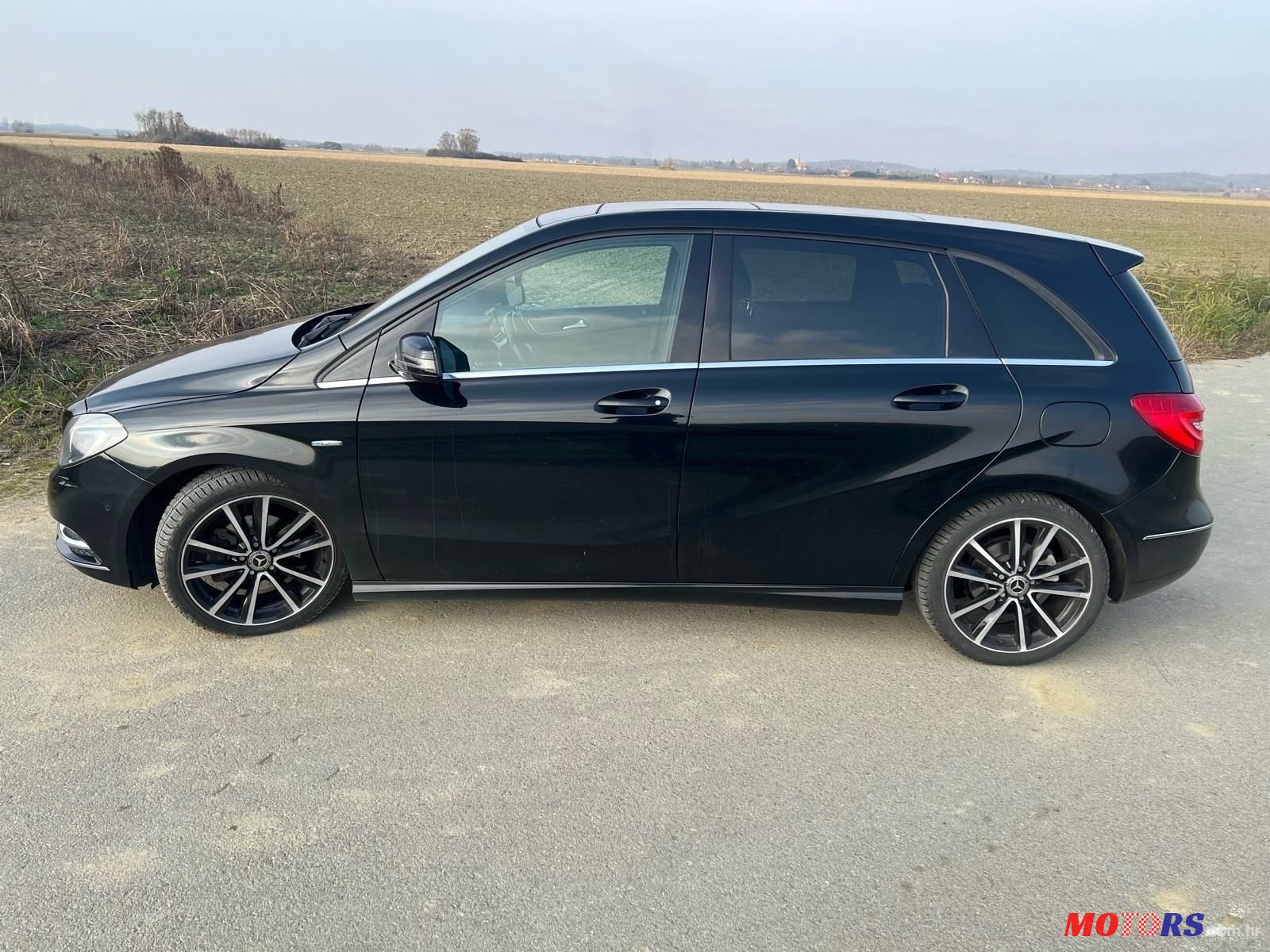 2012' Mercedes-Benz B-Klasa 200 Cdi photo #6