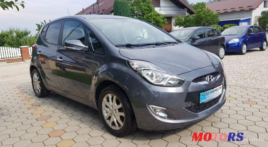 2011' Hyundai Ix20 1,4 Crdi Hp photo #1