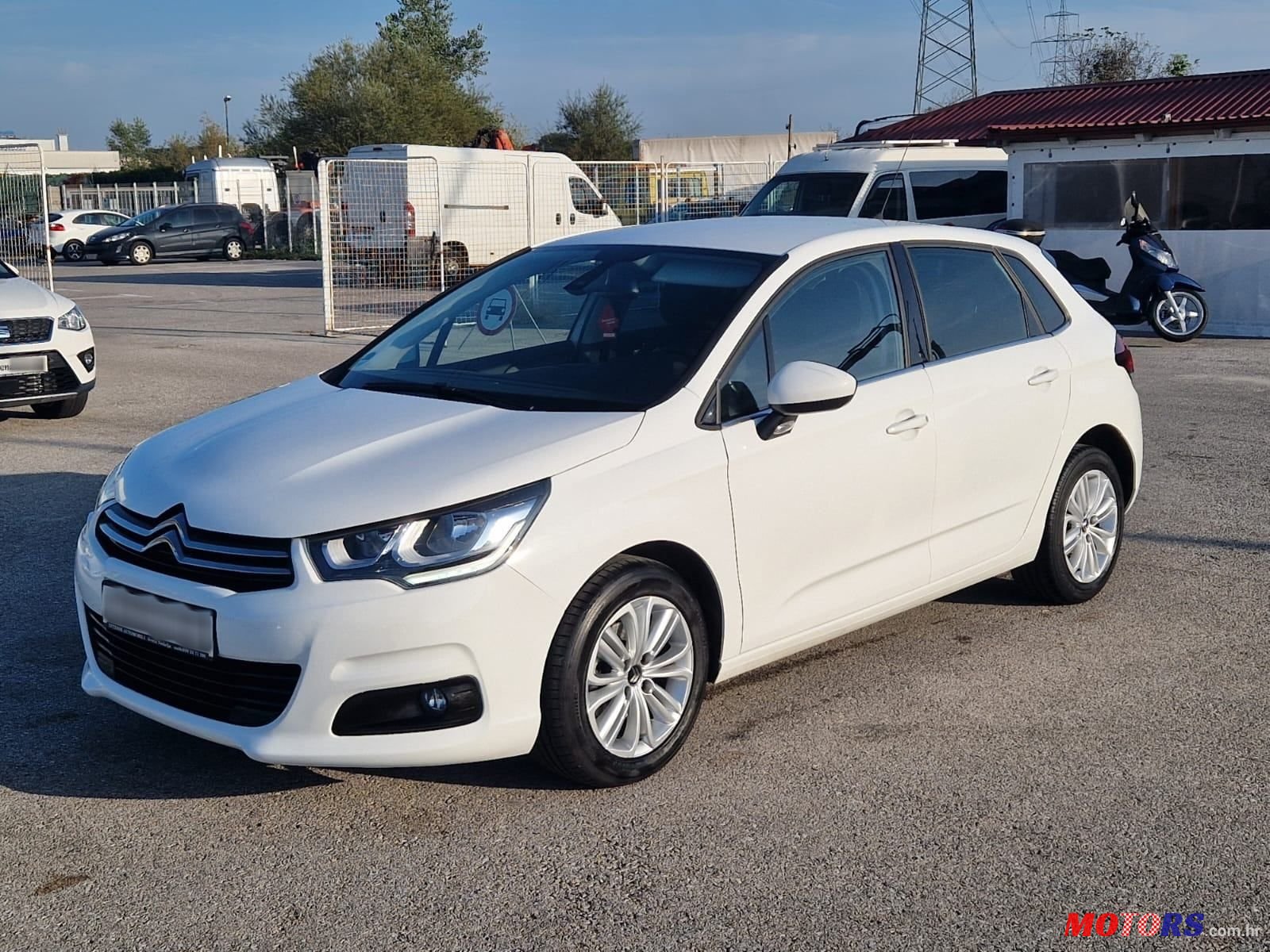 2017' Citroen C4 1,2 Vti 130 photo #3