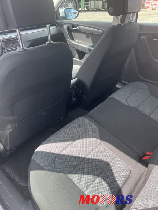 2013' Volkswagen Passat 2.0. Dsg photo #6