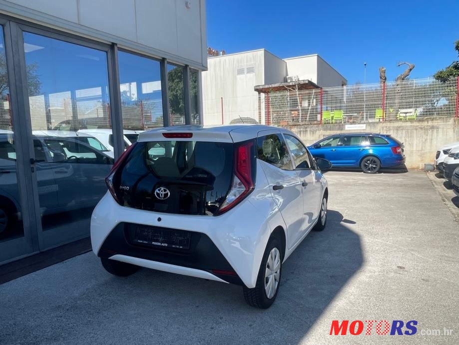 2019' Toyota Aygo 1,0 photo #3