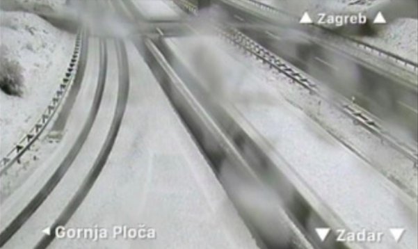 Pada snijeg u Gorskom kotaru i Lici, evo koje su ceste zatvorene