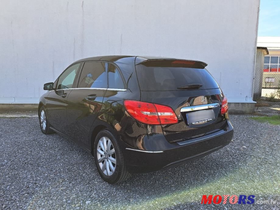 2013' Mercedes-Benz B-Klasa 180 Cdi photo #5