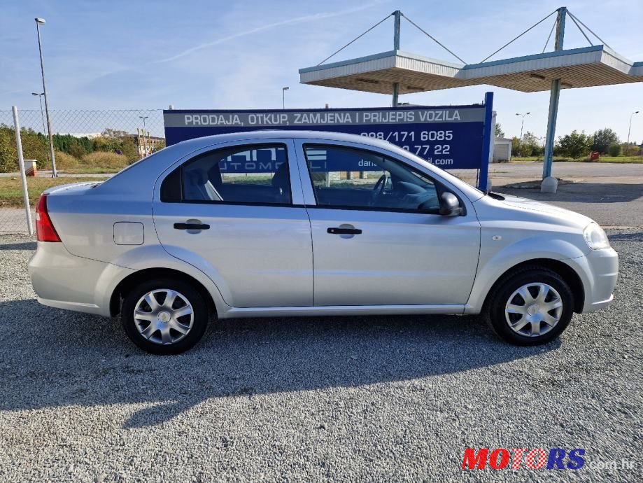 2011' Chevrolet Aveo 1,2 photo #6