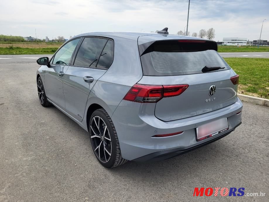 2020' Volkswagen Golf 8 2,0 Tdi photo #3