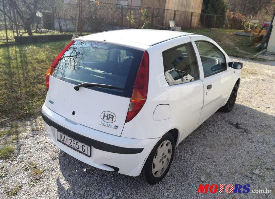 2003' Fiat Punto 1,9 Jtd photo #1