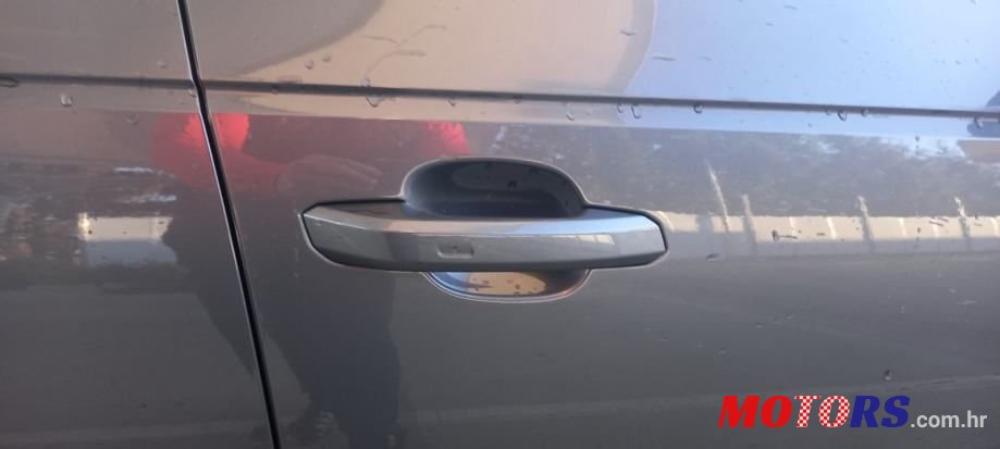 2019' Audi A4 Avant photo #4