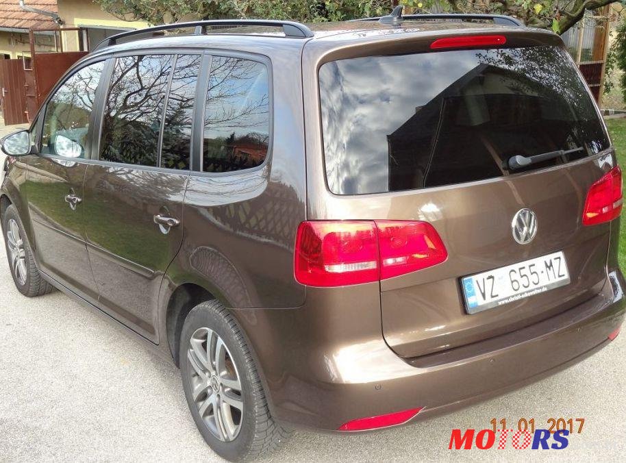 2012' Volkswagen Touran 1,6 Tdi photo #2