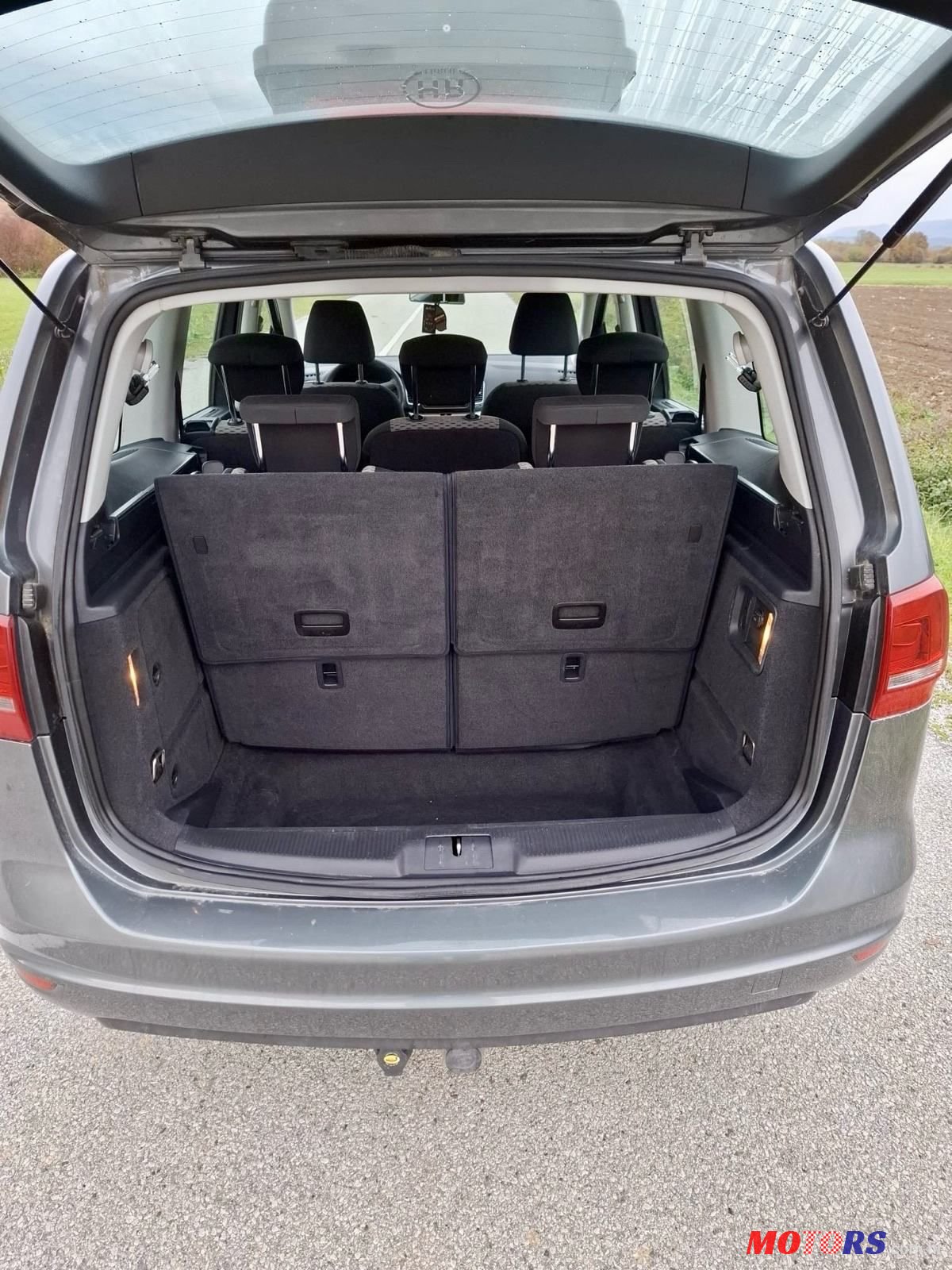 2014' Volkswagen Sharan 2,0 Tdi photo #6
