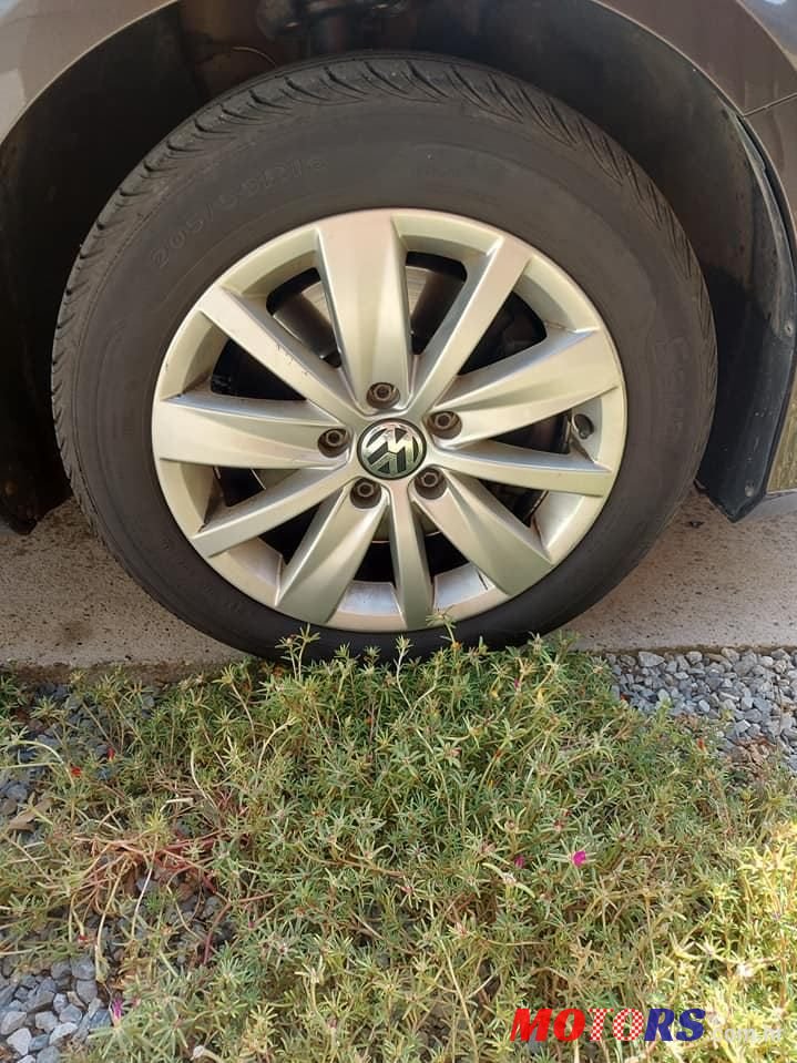 2014' Volkswagen Passat 1,6 Tdi photo #3