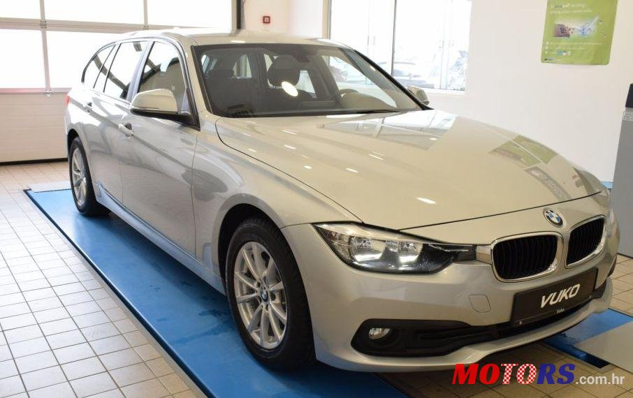 2016' BMW Serija 3 Touring 318D photo #1