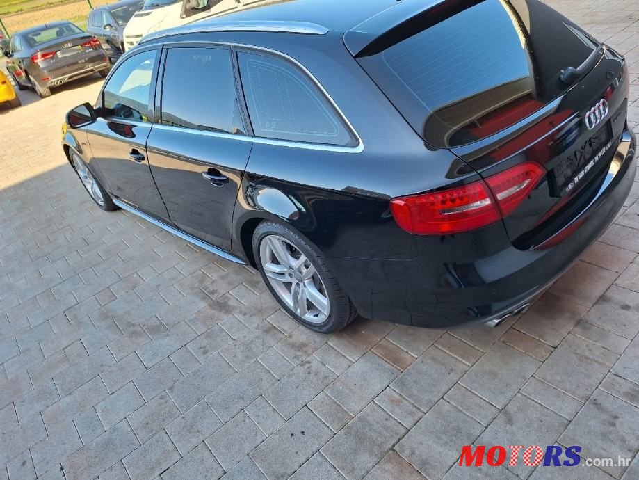 2015' Audi A4 Avant photo #3