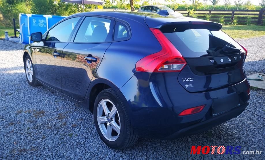 2014' Volvo V40 D2 88G. photo #3
