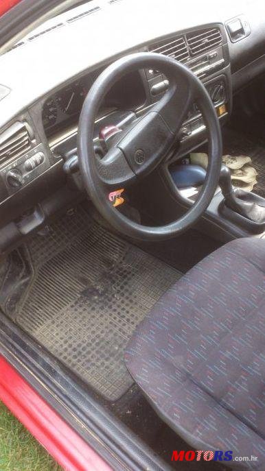 1994' Volkswagen Golf III Cl Td photo #3