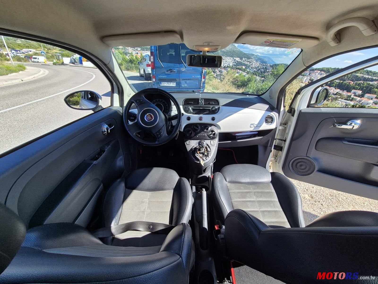 2011' Fiat 500 photo #3