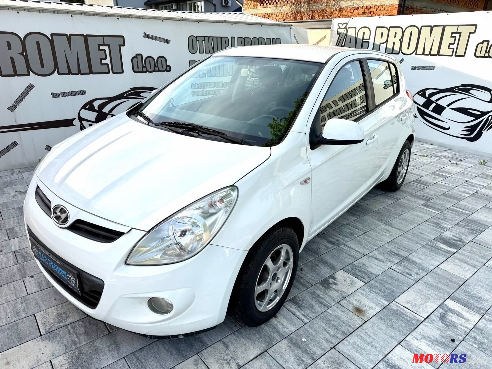 2010' Hyundai i20 1,4 Crdi photo #1