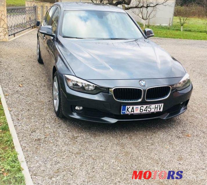 2014' BMW Serija 3 316D photo #2