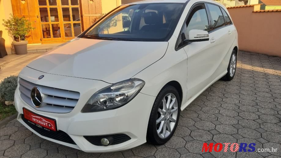 2013' Mercedes-Benz B-Klasa 180 Cdi photo #1