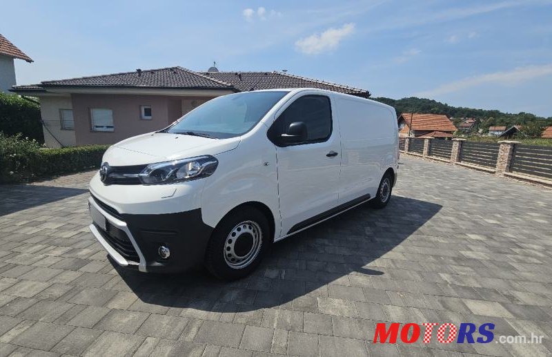 2020' Toyota Proace photo #1