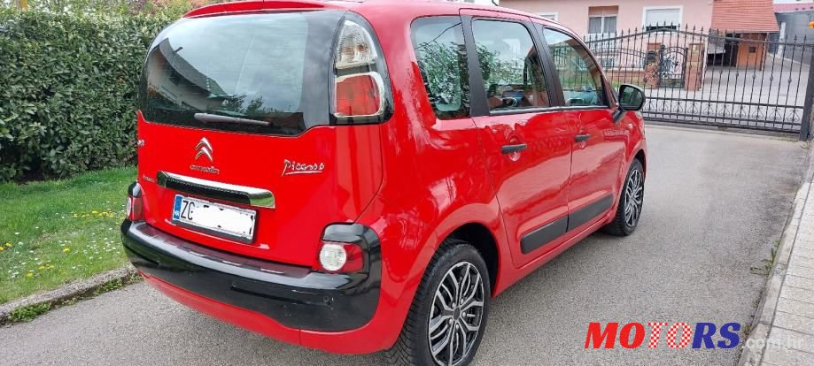 2015' Citroen C3 Picasso photo #3