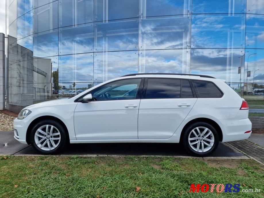 2020' Volkswagen Golf 7 2,0 Tdi photo #2