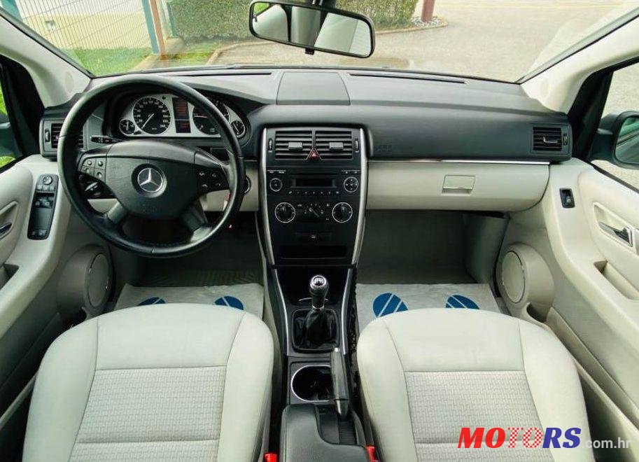 2010' Mercedes-Benz B-Klasa 200 Cdi photo #1