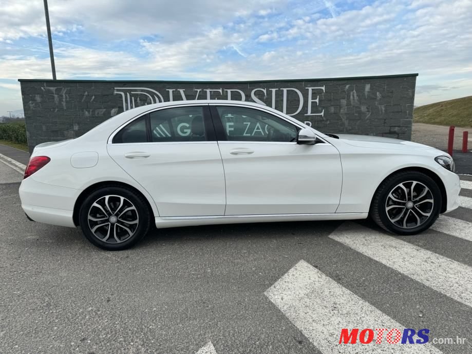 2015' Mercedes-Benz C-Klasa 200 D photo #5