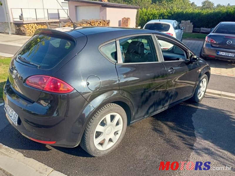 2006' SEAT Leon 2.0 Tdi Dsg photo #2