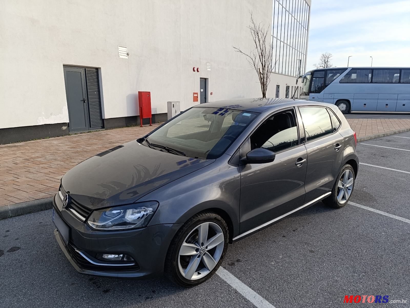 2015' Volkswagen Polo 1,0 photo #4