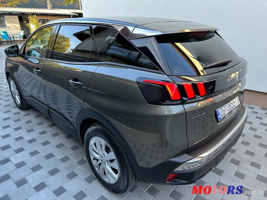 2018' Peugeot 3008 photo #1