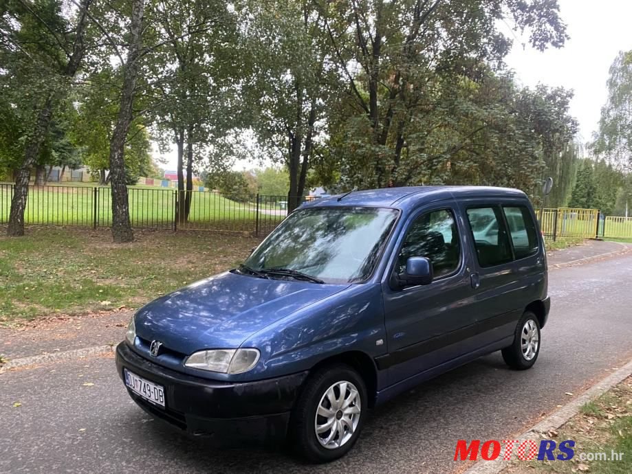 2001' Peugeot Partner 1,4 photo #3