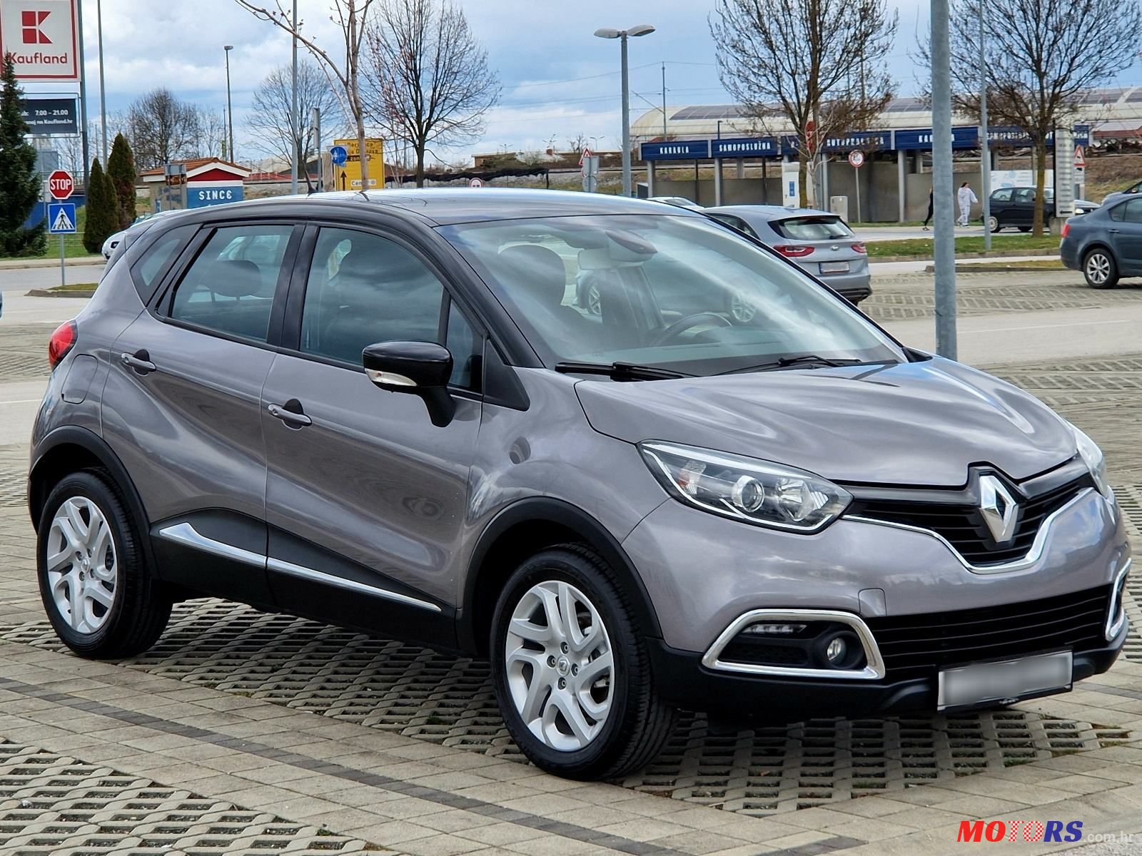 2016' Renault Captur Tce 90 photo #4