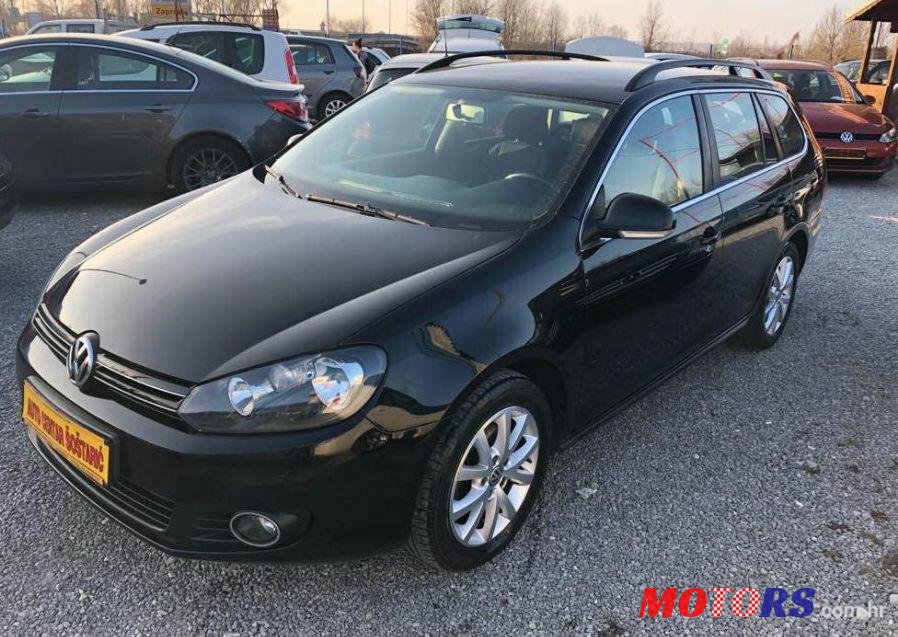 2012' Volkswagen Golf Vi Variant 1,6 Tdi photo #1