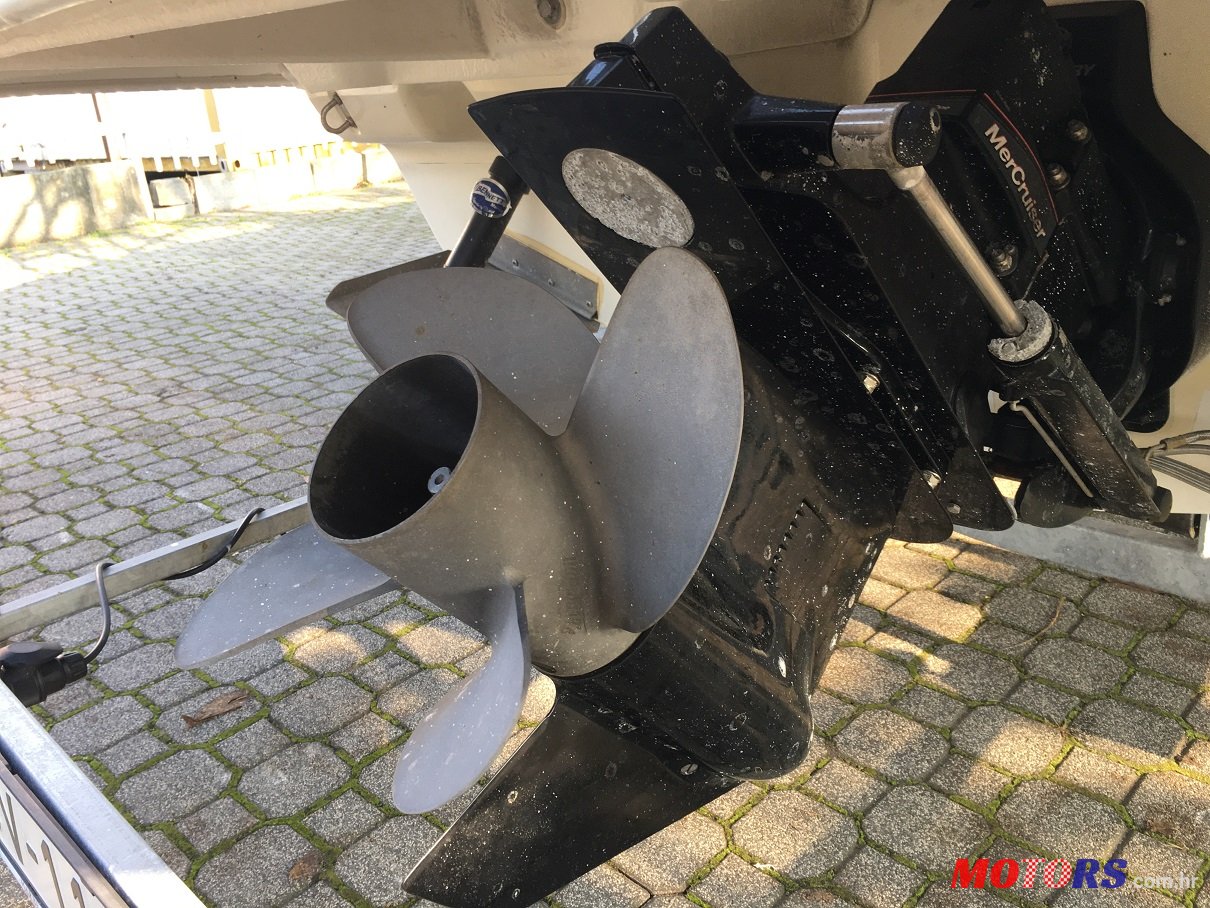 2018' Bayliner 742 Cuddy gliser s kabinom photo #6