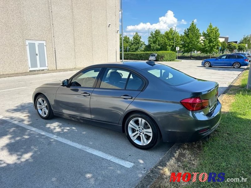 2017' BMW Serija 3 320D photo #2