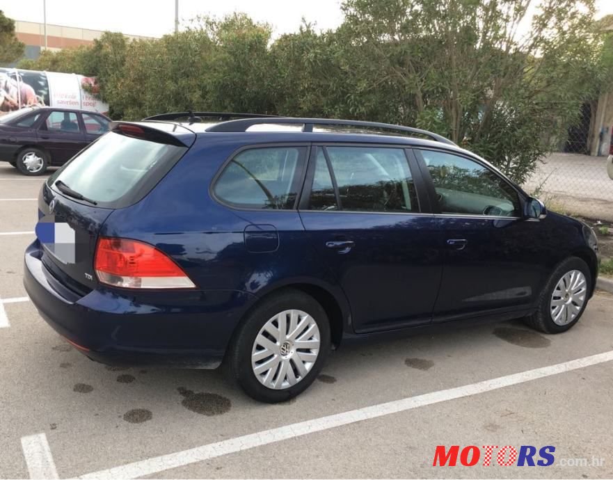 2009' Volkswagen Golf 6 Variant photo #5