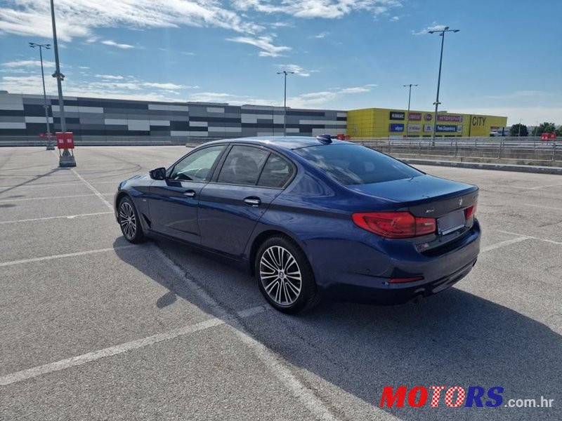 2017' BMW Serija 5 520D photo #6