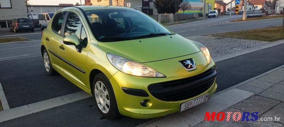 2008' Peugeot 207 1,4 photo #4