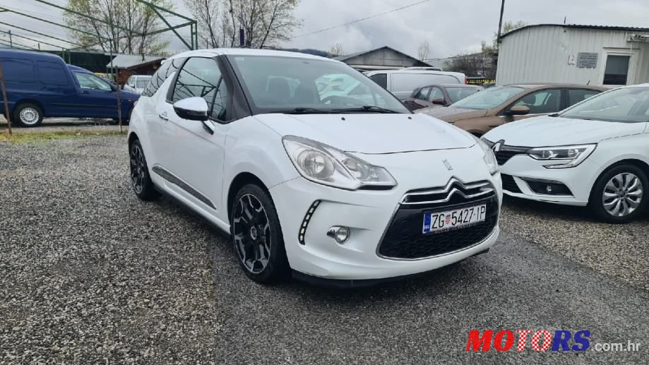 2011' Citroen DS3 1,6 Hdi Sport photo #2