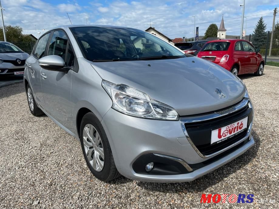 2017' Peugeot 208 1,6 Bluehdi photo #3